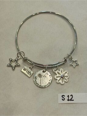 S12 Wish Stars Charm Bangle Bracelet